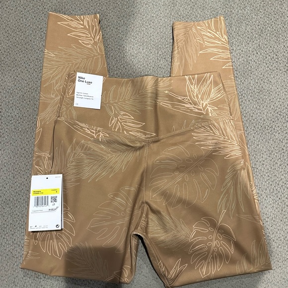 SOLD - Picture 2 of 6